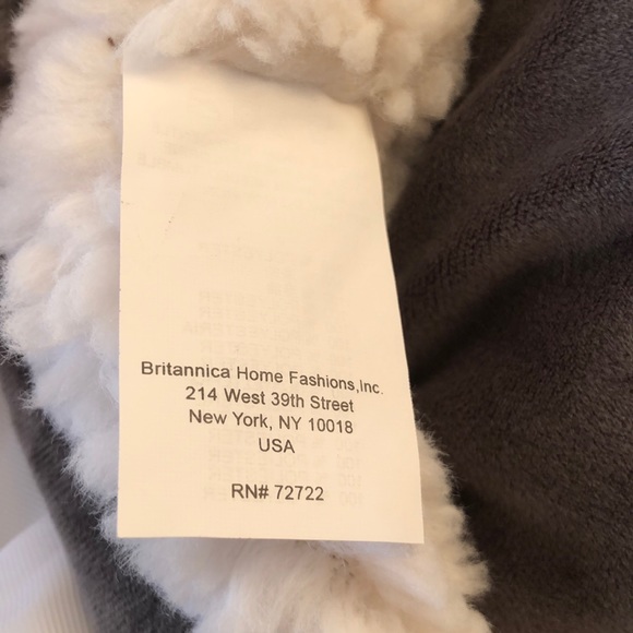 ugg bliss fuzzy throw blanket